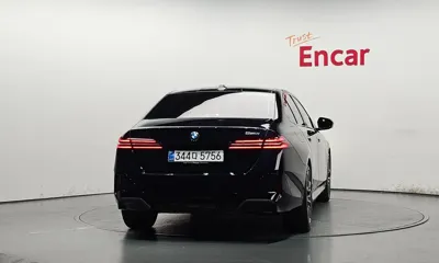 BMW 5-Series 2025, 7187 км, за 73500000 KRW