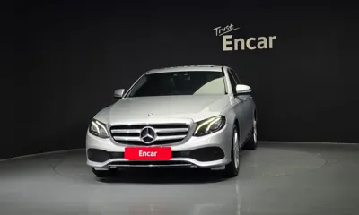 Mercedes-Benz E-Class 2017, 79573 км, за 15800000 KRW