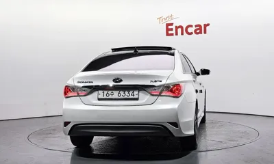 Hyundai Sonata 2012, 124919 км, за 5990000 KRW