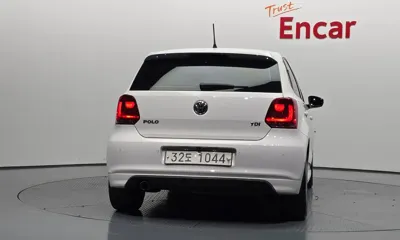 Volkswagen Polo 2014, 216845 км, за 4500000 KRW