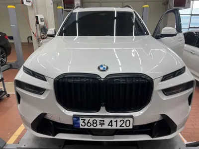 BMW X7 · 2024 год