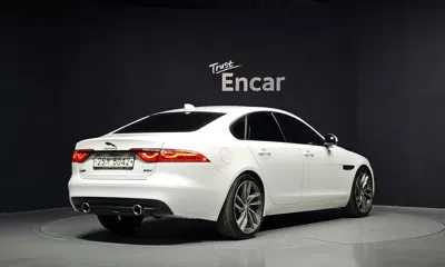 Jaguar XF 2017, 195774 км, за 8800000 KRW - фото 2