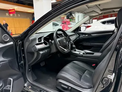 Honda Civic 2017, 130000 км, за 45800 CNY - фото 7