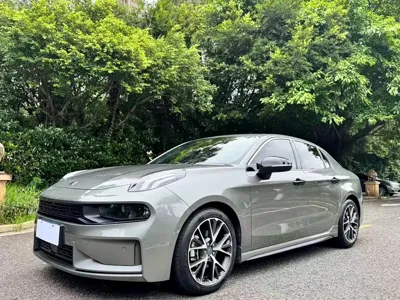 Lynk & Co 03 · 2022 год