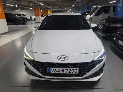 Hyundai Avante · 2023 год