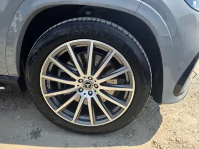 Mercedes-Benz GLS-Class 2025, 7165 км, за 156000000 KRW