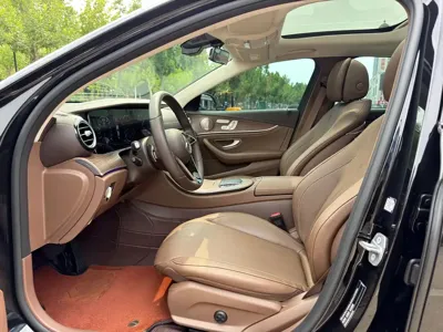 Mercedes-Benz E-Class 2023, 22000 км, за 295000 CNY - фото 4