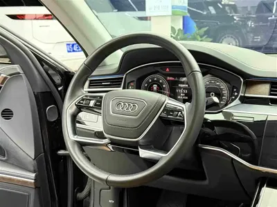 Audi A8 2023, 44700 км, за 478000 CNY - фото 10