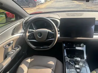 BYD Han 2021, 85000 км, за 83800 CNY - фото 9