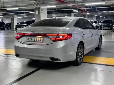 Hyundai Grandeur 2014, 151177 км, за 5700000 KRW