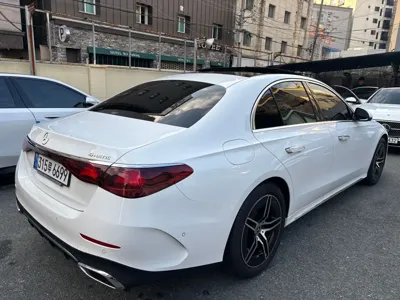 Mercedes-Benz E-Class 2024, 12620 км, за 78000000 KRW