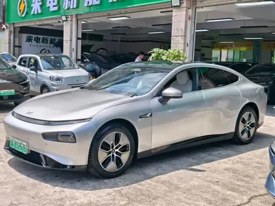 Xpeng P7 2023, 115000 км, за 109000 CNY