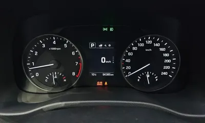 Hyundai Avante 2018, 94385 км, за 10900000 KRW - фото 8