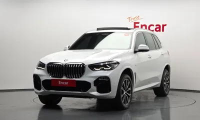 BMW X5 · 2021 год