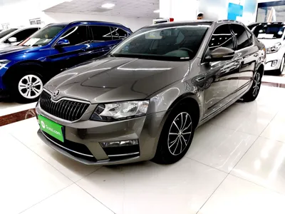 Skoda Octavia 2017, 99200 км, за 50197.09 CNY - фото 1