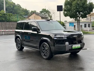 Fang Cheng Bao 钛7 2025, 4000 км, за 199800 CNY