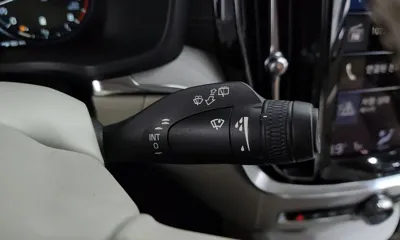 Volvo V60 2021, 127871 км, за 26000000 KRW - фото 28