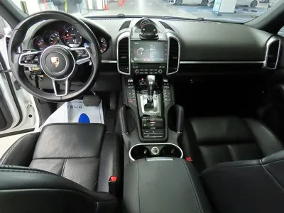 Porsche Cayenne 2017, 82838 км, за 35500000 KRW - фото 10