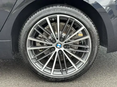 BMW 5 Series 2021, 72000 км, за 200799 CNY - фото 4