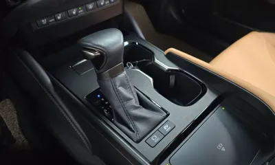 Lexus ES 2025, 28783 км, за 47990000 KRW - фото 9