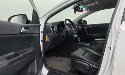 Kia Sportage 2016, 101605 км, за 10600000 KRW - фото 11