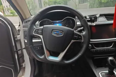 Geely Auto Emgrand 2017, 111900 км, за 22846.45 CNY - фото 11
