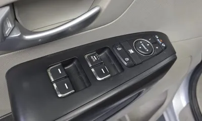 Kia Canival 2016, 189023 км, за 7500000 KRW - фото 12
