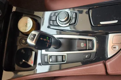 BMW 5 Series 2014, 49900 км, за 83968.52 CNY - фото 13