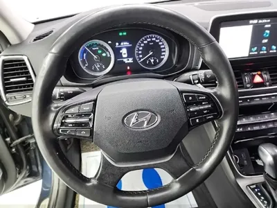 Hyundai Grandeur 2018, 204043 км, за 8490000 KRW - фото 9