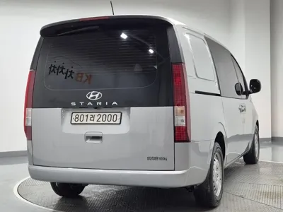 Hyundai Staria 2022, 130219 км, за 14900000 KRW