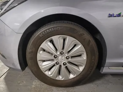 Hyundai Sonata 2015, 21328 км, за 14000000 KRW - фото 5