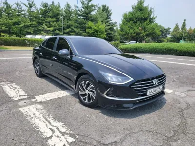 Hyundai Sonata 2021, 211149 км, за 11990000 KRW