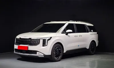 Kia Canival · 2025 год