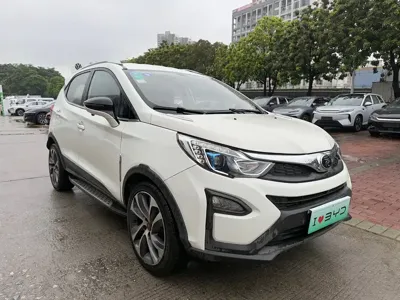 BYD Yuan 2016, 130000 км, за 13799 CNY