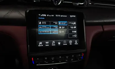 Maserati Quattroporte 2019, 66581 км, за 39990000 KRW - фото 18