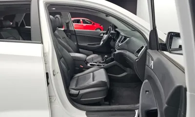 Hyundai Tucson 2016, 112837 км, за 10600000 KRW - фото 12