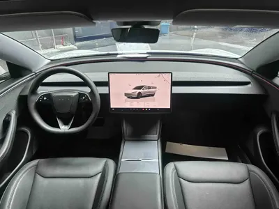 Tesla Model 3 2025, 21300 км, за 211800 CNY - фото 5