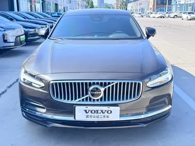 Volvo S90 2022, 58000 км, за 155700 CNY - фото 2