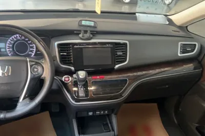 Honda Odyssey 2015, 172800 км, за 80501.94 CNY - фото 8