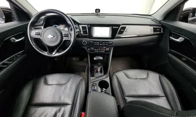 Kia Niro 2018, 124321 км, за 9800000 KRW - фото 7