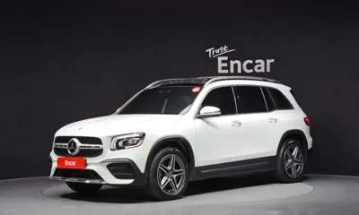 Mercedes-Benz GLB-Class · 2022 год
