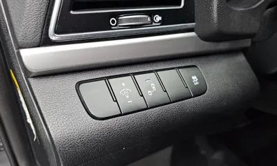 Hyundai Avante 2017, 95880 км, за 9500000 KRW - фото 18