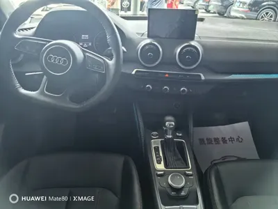 Audi Q2L 2022, 5000 км, за 135800 CNY - фото 9