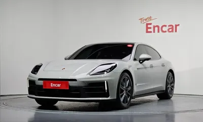 Porsche Panamera · 2026 год