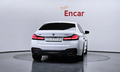 BMW 5-Series 2023, 114592 км, за 38500000 KRW