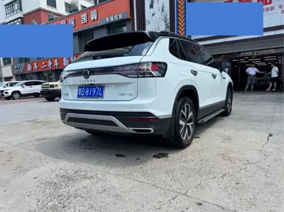 Volkswagen Tayron 2023, 37000 км, за 172800 CNY
