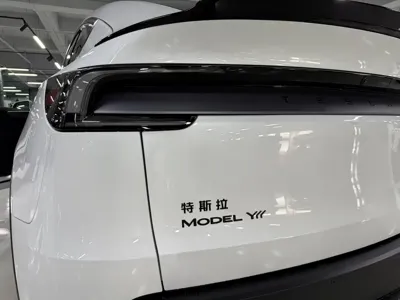 Tesla Model Y L 2026, 100 км, за 319800 CNY - фото 3