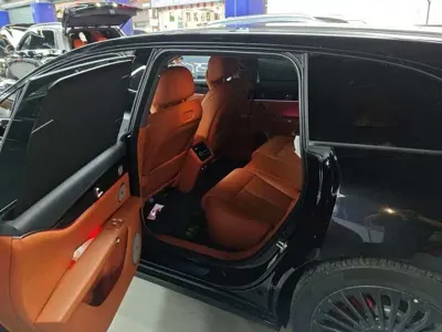 享界 享界S9T 2025, 13000 км, за 259000 CNY