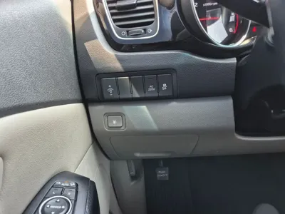 Kia Canival 2015, 136838 км, за 10500000 KRW - фото 13
