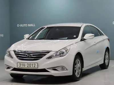 Hyundai Sonata · 2013 год